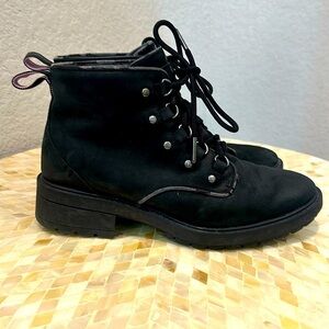 Cole Haan size 7B boots